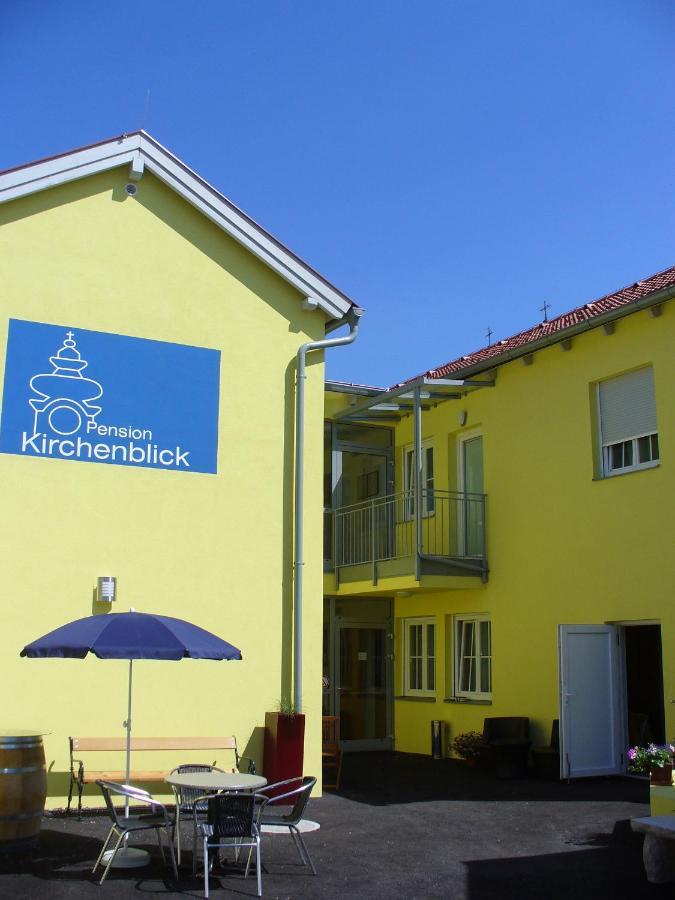 Pension Kirchenblick Tulln An Der Donau Bagian luar foto